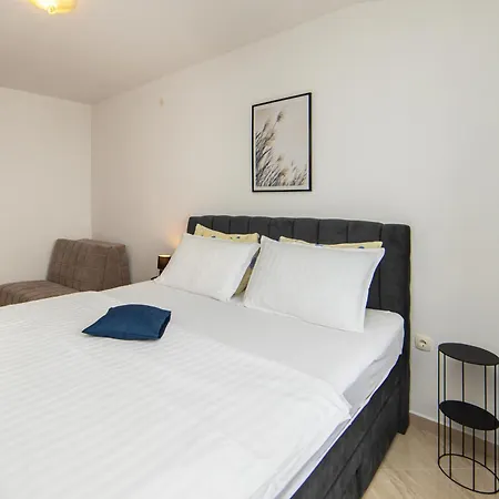 Apartments Tilda Brist Room photo