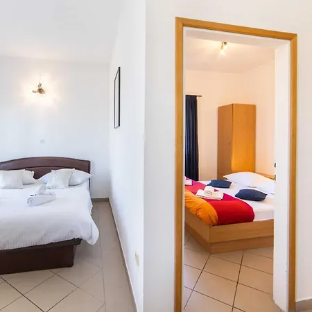 Apartments Tilda Brist Room photo