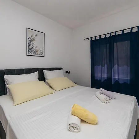 Apartments Tilda Brist Room photo
