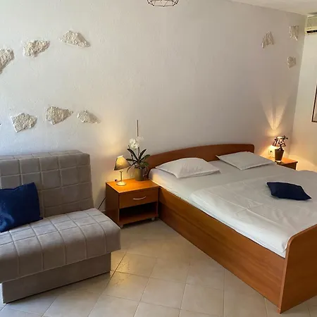 Apartments Tilda Brist Room photo