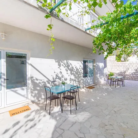 Apartments Tilda Brist Room photo