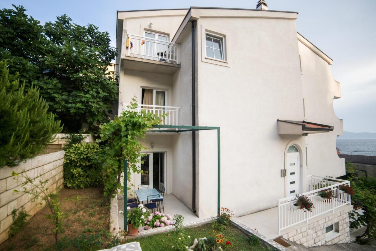 Tilda Apartment