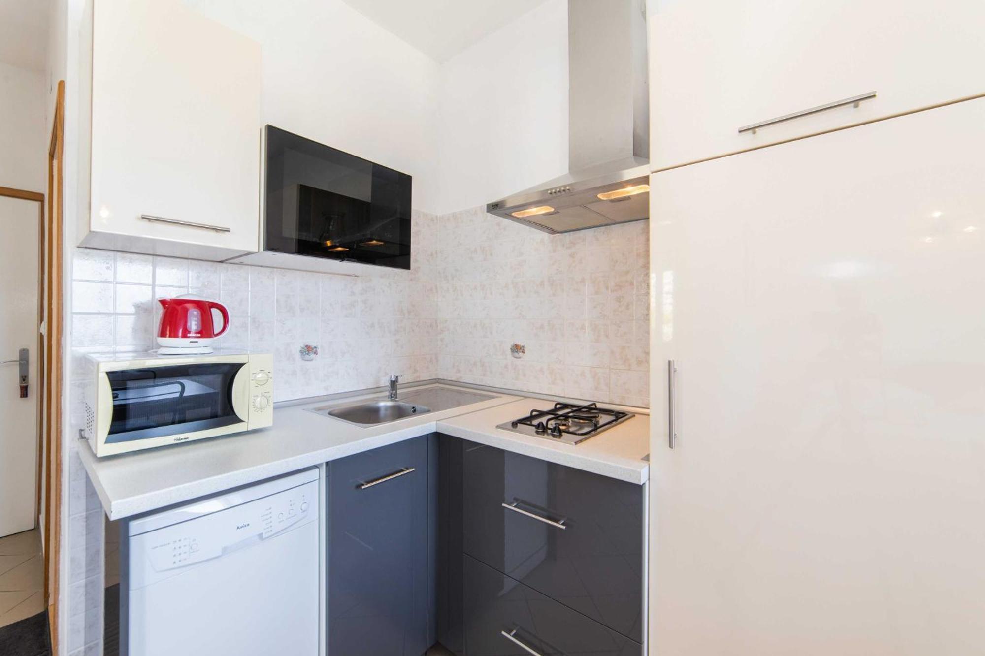 Tilda Apartment Brist